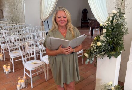 Alex Hall Celebrant for Weddings in France